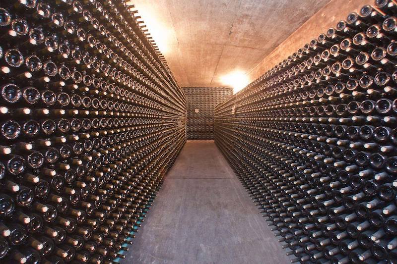 Featured winemaker: Abrie Bruwer Featured winemaker: Abrie Bruwer